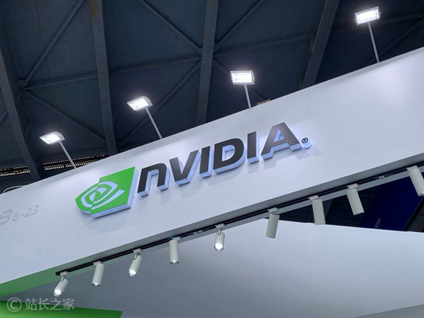 NVIDIA CEO 称 AI 在五年内可能通过人类测试