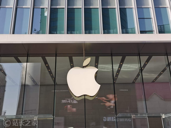 Siri联合创始人:苹果与OpenAI合作不会长久